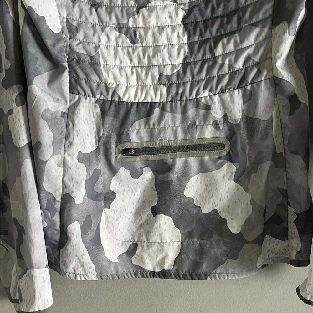 Athleta Elevation Windbreaker Camouflage Jacket - Picture 4 of 5